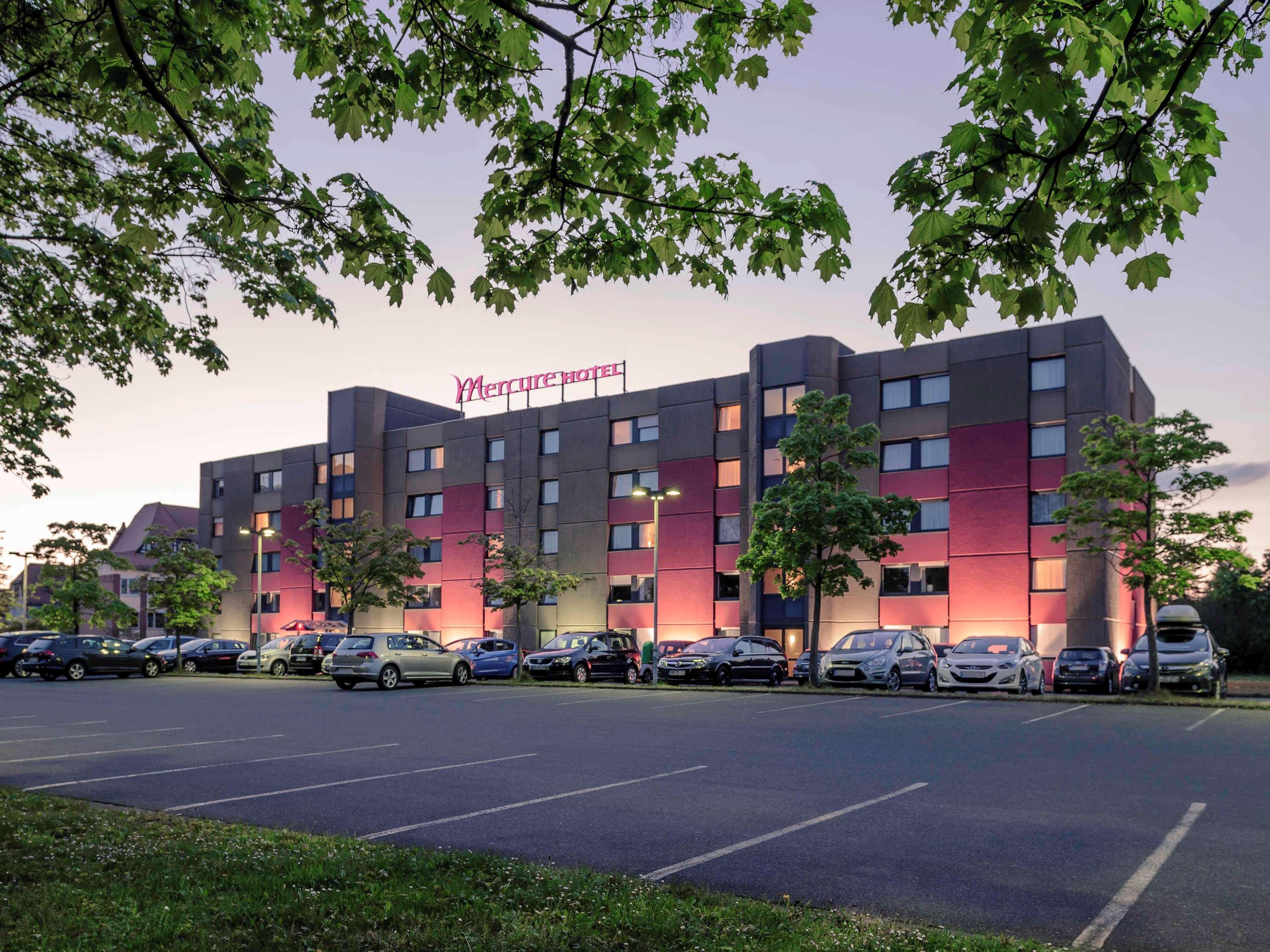 Fuerther Hotel Mercure Nuernberg West Exterior foto